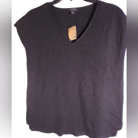 J. Jill Tops - NWT J Jill Black V-Neck Women's Top Size XS Minimalist